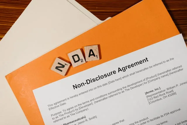 Umowa o poufności, umowa o zakazie konkurencji - pomoc prawna dla firm